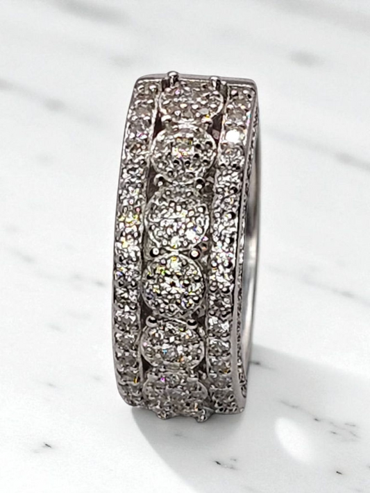 Hot Sale! Fashion Iced out Hip Hop Jewelry VVs Moissanite Lab Diamond Item# 1204