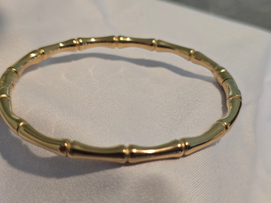 18k Gold Plated bangles 60mm Item:B006