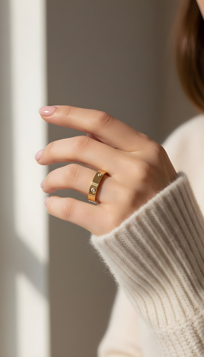 Ring, 18K Gold Plated Steel
ITEM# 87733-0,  Size 7