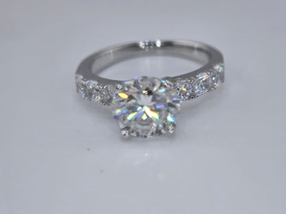 Ladies Premium Round bright 2 CT VVs1 D Color Item# JZ091