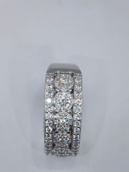Hot Sale! Fashion Iced out Hip Hop Jewelry VVs Moissanite Lab Diamond Item# 1204 $698.00