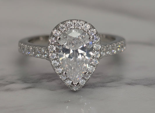 Solid sterling silver Brilliant Pear shape ring Item# TL-010