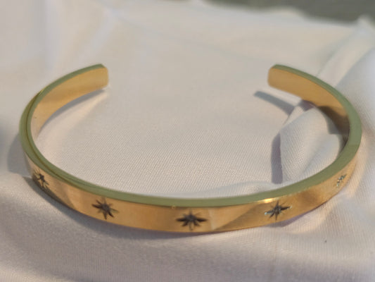 18k Gold open bangles Item#KSD0013 $30
