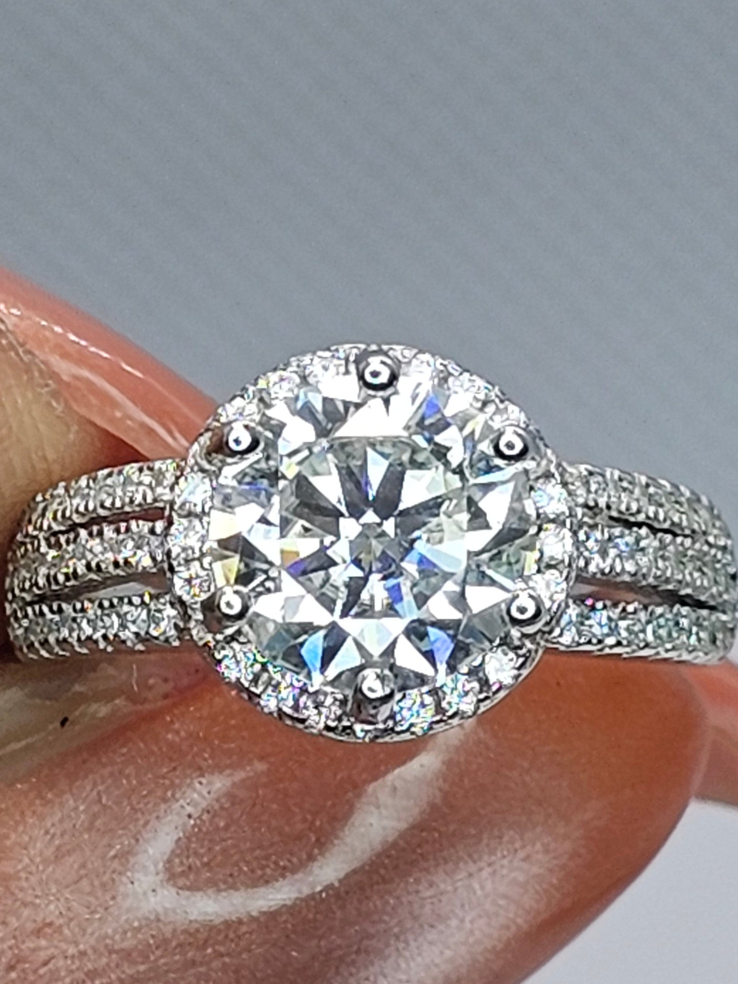 Fine Jewelry Moissanite 2 ct round cut Diamond ring Item#2037