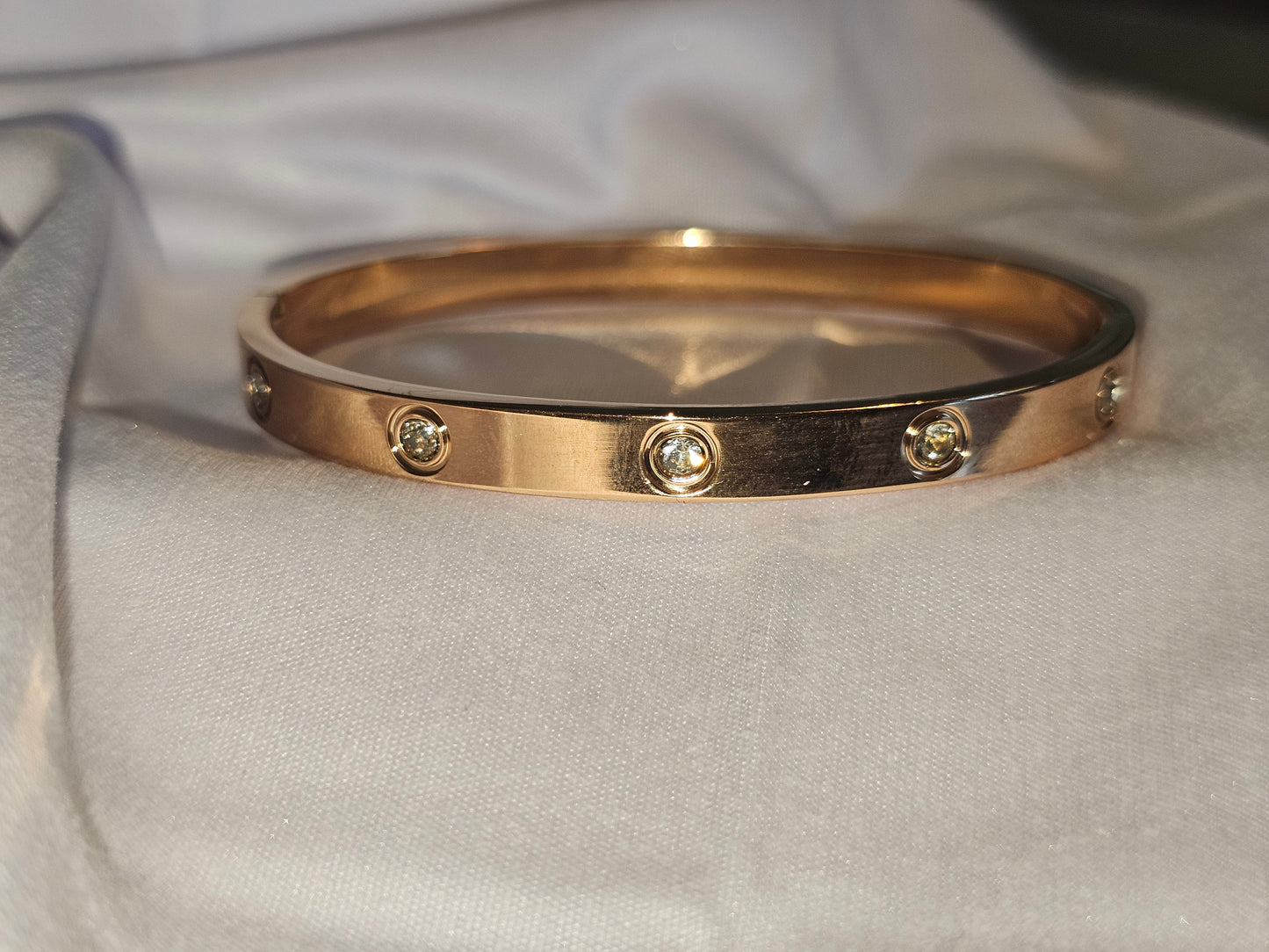 Rose Gold 6cm Crystal bangles Item#RG0010 $29