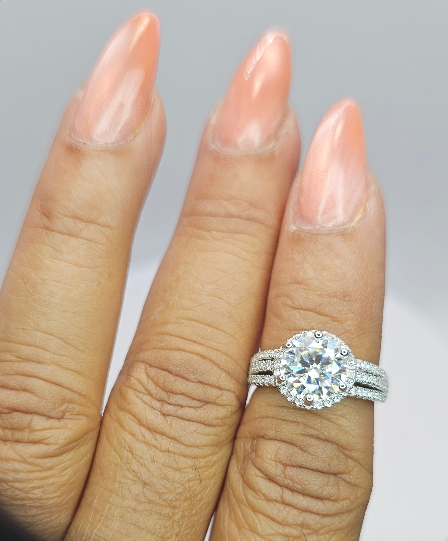 Fine Jewelry Moissanite 2 ct round cut Diamond ring Item#2037