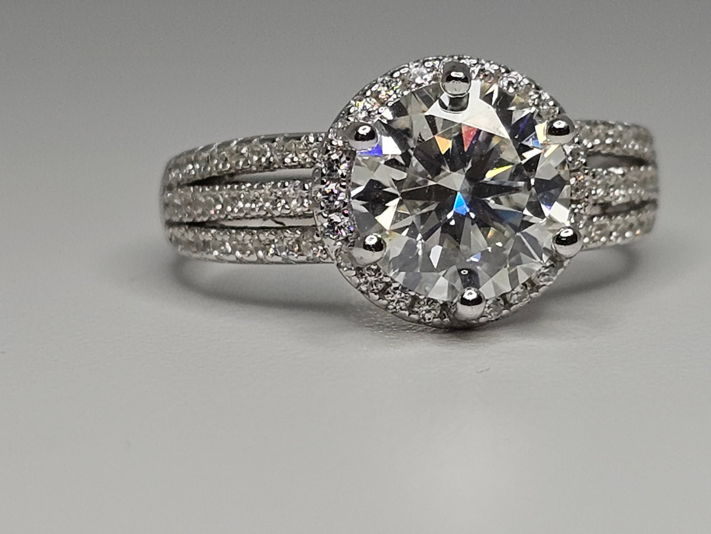 Fine Jewelry Moissanite 2 ct round cut Diamond ring Item#2037